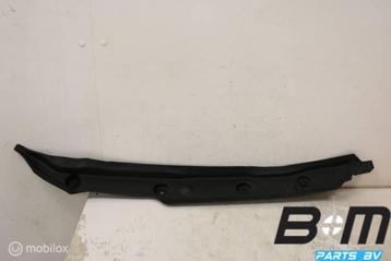 Sluitdeel achter spatscherm linksvoor Audi E-tron 4KE821111 beschikbaar voor biedingen