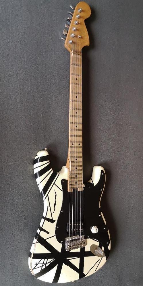 Fender Relic Eddie Van Haelen '78 Eruption, Muziek en Instrumenten, Snaarinstrumenten | Gitaren | Elektrisch, Fender, Ophalen