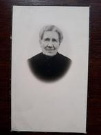 Eugenie Maes  Waasmunster 1876 + Lokeren 1966, Collections, Images pieuses & Faire-part, Envoi, Image pieuse