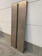 Oprijplaten, Ophalen, Zo goed als nieuw