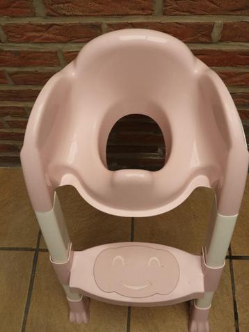 wc verkleiner met opstapje beschikbaar voor biedingen
