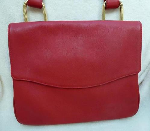 rode Delvaux schoudertas model Pouilly rubis rood, Handtassen en Accessoires, Tassen | Damestassen, Nieuw, Handtas, Rood, Ophalen of Verzenden