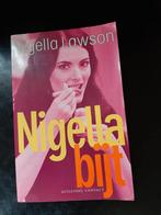 Nigella bijt....Nigella Lawson, Boeken, Ophalen of Verzenden, Zo goed als nieuw