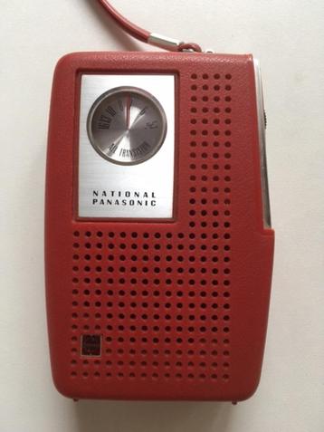 Vintage Panasonic R-1077S 7-transistor beschikbaar voor biedingen