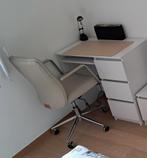 Bureau met stoel, Ophalen, Zo goed als nieuw, Bureau