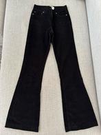 Zwarte velours flared broek America today mt 25, Zwart, Ophalen of Verzenden, Zo goed als nieuw, W27 (confectie 34) of kleiner