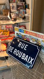 Assiette unique en émail Rue de Roubaix, Enlèvement ou Envoi, Comme neuf