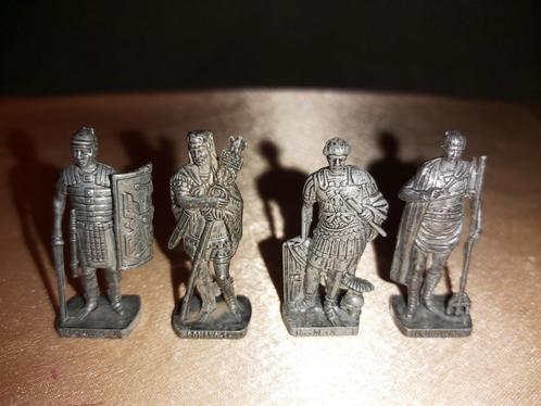 KINDER Surprise 4 Anciens Soldats Romains en Métal 1980's, Collections, Œufs à surprise, Comme neuf, Figurines, Enlèvement ou Envoi