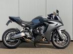 Honda CBR 650 F / Akrapovic / Gear indicator / Seat cover .., 4 cilinders, 649 cc, Bedrijf, Super Sport