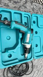 Makita schroefmachine op 230V, Ophalen, Nieuw, 400 tot 600 watt, Boor- en Schroefmachine