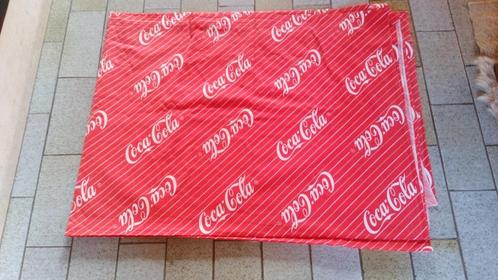 DRAP   DE   DESSUS  1  PERSONNE    coca  cola, Maison & Meubles, Chambre à coucher | Linge de lit, Comme neuf, Autres types, Une personne