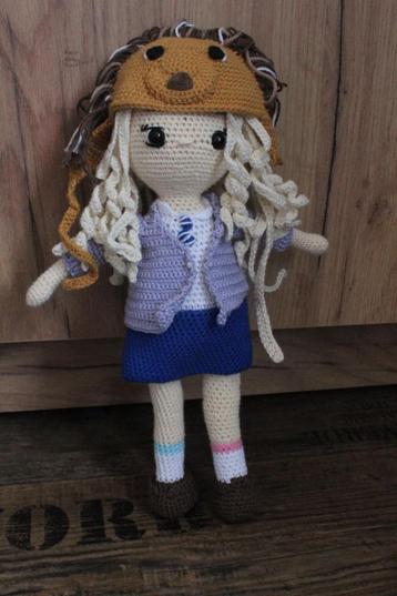 Zelfgehaakte Harry Potter Figuur (Luna Lovegood) beschikbaar voor biedingen