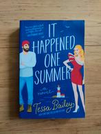 Book It Happened One Summer - Tessa Bailey, Ophalen of Verzenden, Zo goed als nieuw