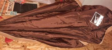 Couvre reins taille 135cm très bon état beschikbaar voor biedingen