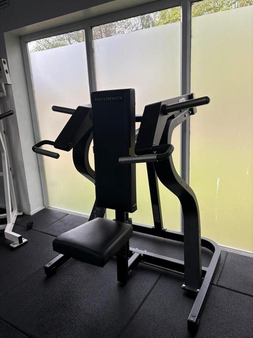 Technogym pure strength shoulder press, Sport en Fitness, Fitnessmaterialen, Ophalen