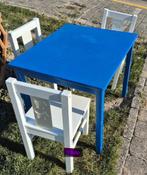 Vrolijke Kindertafel met 3 Stoeltjes, Kinderen en Baby's, Ophalen, Gebruikt