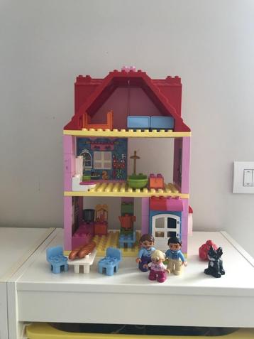 duplo 10505 speelhuis beschikbaar voor biedingen