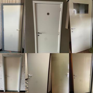 Binnendeuren inclusief hang en sluitwerk beschikbaar voor biedingen