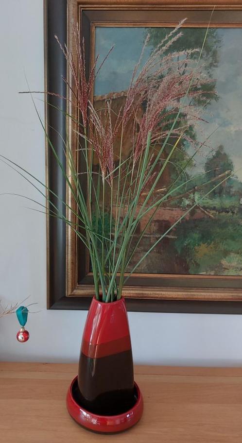 Vaas met bijhorende schaal - design J-line, Huis en Inrichting, Woonaccessoires | Vazen, Zo goed als nieuw, Rood, Minder dan 50 cm