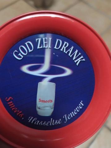 3 glas onderzetters van Hasseltse jenever., Ophalen of Verzenden, Zo goed als nieuw