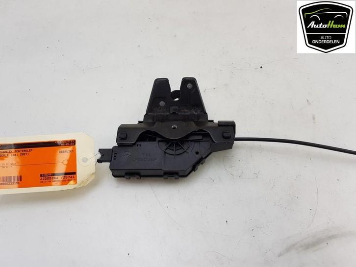 SLOTVANGER ACHTERKLEP BMW 3 serie (E90) (12-2004/12-2011), Auto-onderdelen, Carrosserie, BMW, Gebruikt