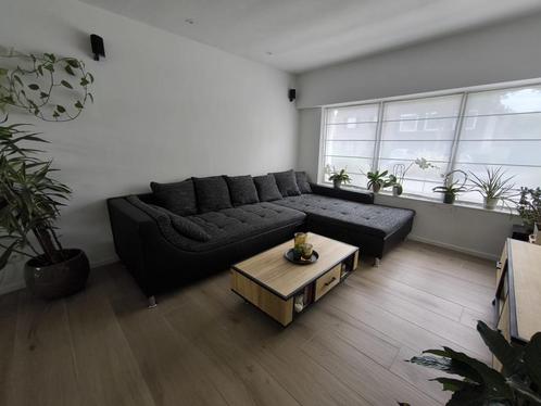 Grote hoekzetel zwart / grijs, Huis en Inrichting, Zetels | Complete zithoeken, Gebruikt, Ophalen
