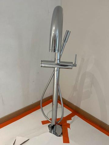 Robinet de baignoire ilot sur pied beschikbaar voor biedingen