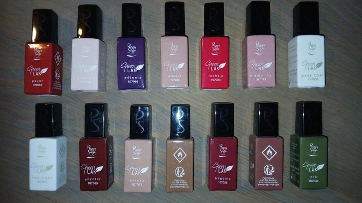 nagellakken Peggy sage, Handtassen en Accessoires, Uiterlijk | Cosmetica en Make-up, Nieuw, Accessoires, Handen en Nagels, Ophalen of Verzenden