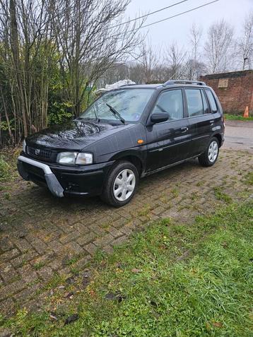Mazda Demio 1,3 essence 1998 173000, Autos, Achat, Entreprise, Boîte manuelle, 1300 cm³