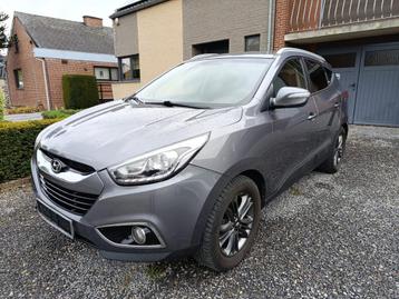 Hyundai iX35 1.7 crdi 2WD, Auto's, Euro 5, Navigatiesysteem, Vierwielaandrijving, Particulier