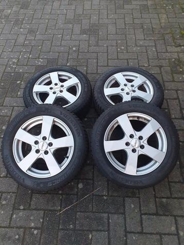 Dezent 15 inch velgen 5x100 met nieuwe banden 185/60/15 m+s beschikbaar voor biedingen