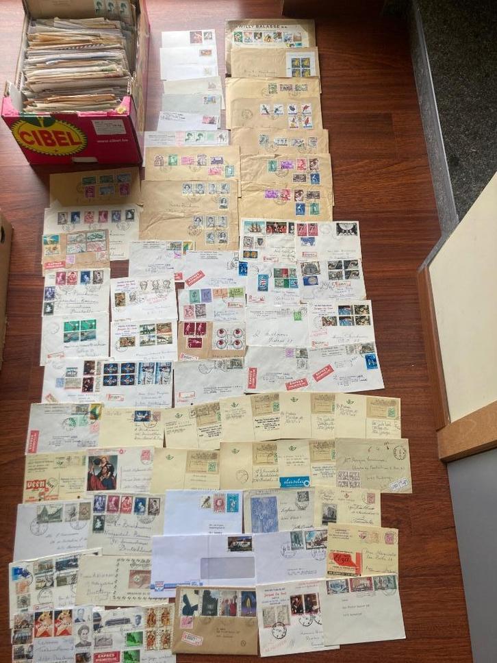 Doos vol met brieven-kaarten van België...., Postzegels en Munten, Postzegels | Europa | België, Gestempeld, Frankeerzegel, Met envelop