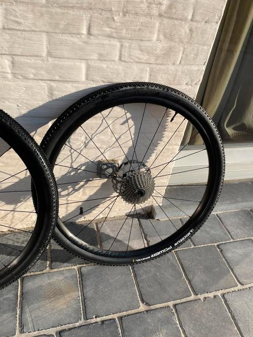 Wielen race/ gravel Trek Bontrager, Fietsen en Brommers, Fietsonderdelen, Zo goed als nieuw, Ophalen of Verzenden