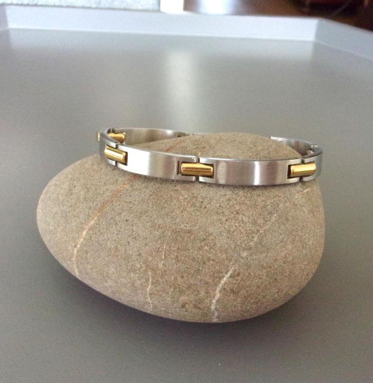 Bracelet de luxe Albanu Monaco pour homme acier et or jaune, Bijoux, Sacs & Beauté, Bracelets, Comme neuf, Acier, Argent, Enlèvement ou Envoi