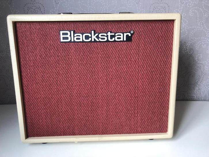 Blackstar versterker 50 Watt incl voetschakelaar, Muziek en Instrumenten, Versterkers | Bas en Gitaar, Zo goed als nieuw, Gitaar