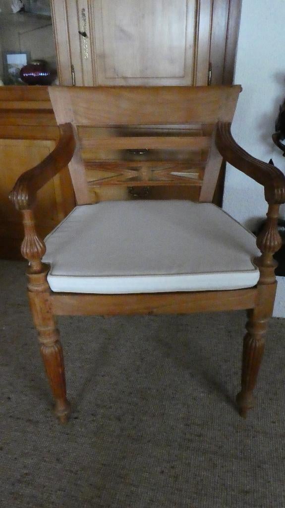 2 zeteltjes in natuur met rotan, Maison & Meubles, Chaises, Utilisé, Deux, Bois, Osier ou Rotin, Tissus, Autres couleurs, Enlèvement