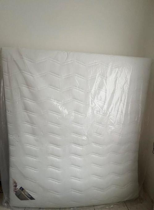 Nieuwe matras 180x200 cm nog verpakt met 5 jaar garantie, Huis en Inrichting, Slaapkamer | Matrassen en Bedbodems, Nieuw, Matras