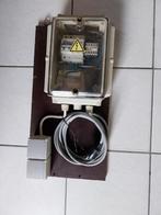 Kerstverlichting Spatwaterdichte stuurkastje met digiklok., Ophalen, Zo goed als nieuw