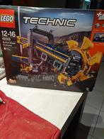 Lego technic Bucket wheel excavator, Kinderen en Baby's, Speelgoed | Duplo en Lego, Ophalen of Verzenden, Zo goed als nieuw, Complete set