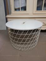 Tafel met opbergruimte, Enlèvement