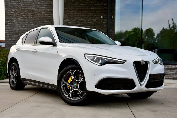 Alfa Romeo Stelvio 2.0 Turbo **Benzine** 50 000Km**, Auto's, Alfa Romeo, Bedrijf, Te koop, Stelvio, Isofix, Lane Departure Warning