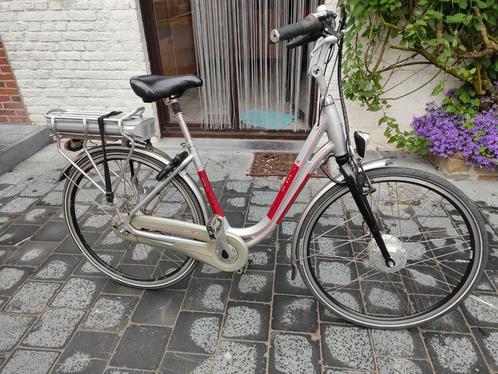 Elektrische damesfiets sparta, Fietsen en Brommers, Elektrische fietsen, Zo goed als nieuw, Sparta, Ophalen