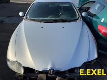 Motorkap Alfa Romeo GT (937) 2003-10 Grijs beschikbaar voor biedingen