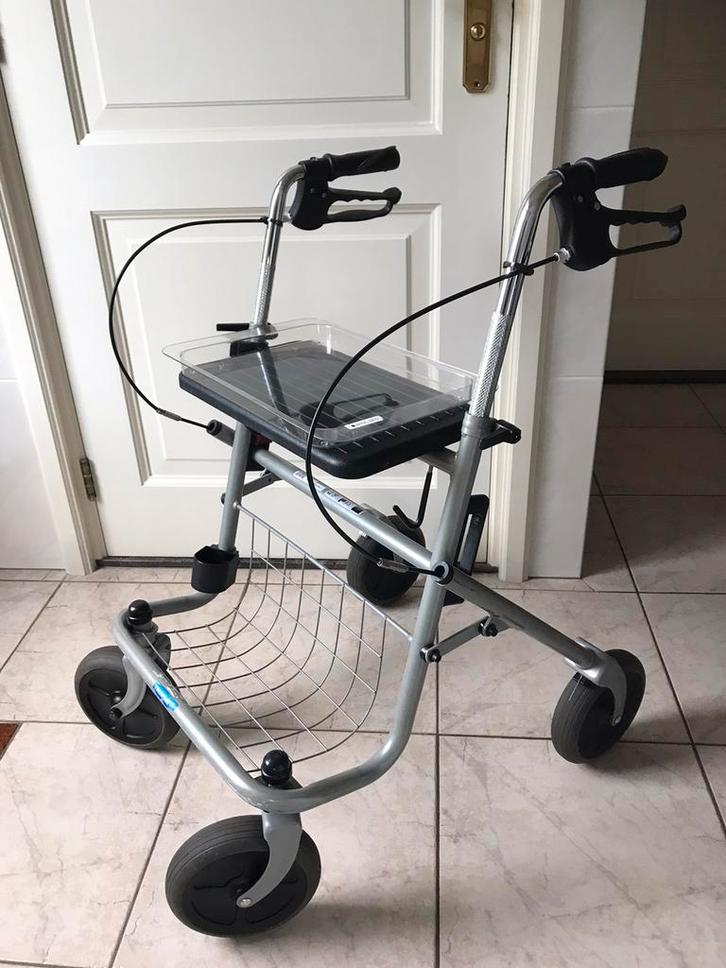 Te koop in prima staat verkerend rollator., Diversen, Rollators, Gebruikt, Opvouwbaar, Ophalen of Verzenden