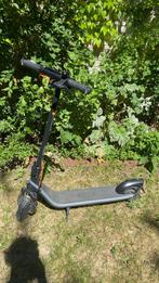Segwey ninebot e2 elektrische scooter, Fietsen en Brommers, Steps, Ophalen of Verzenden, Zo goed als nieuw, Elektrische step (E-scooter)