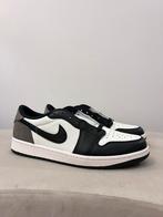 Nike Air Jordan 1 Low OG Donker Mokka, Kleding | Heren, Schoenen, Nieuw, Nike Air Jordan 1, Sneakers