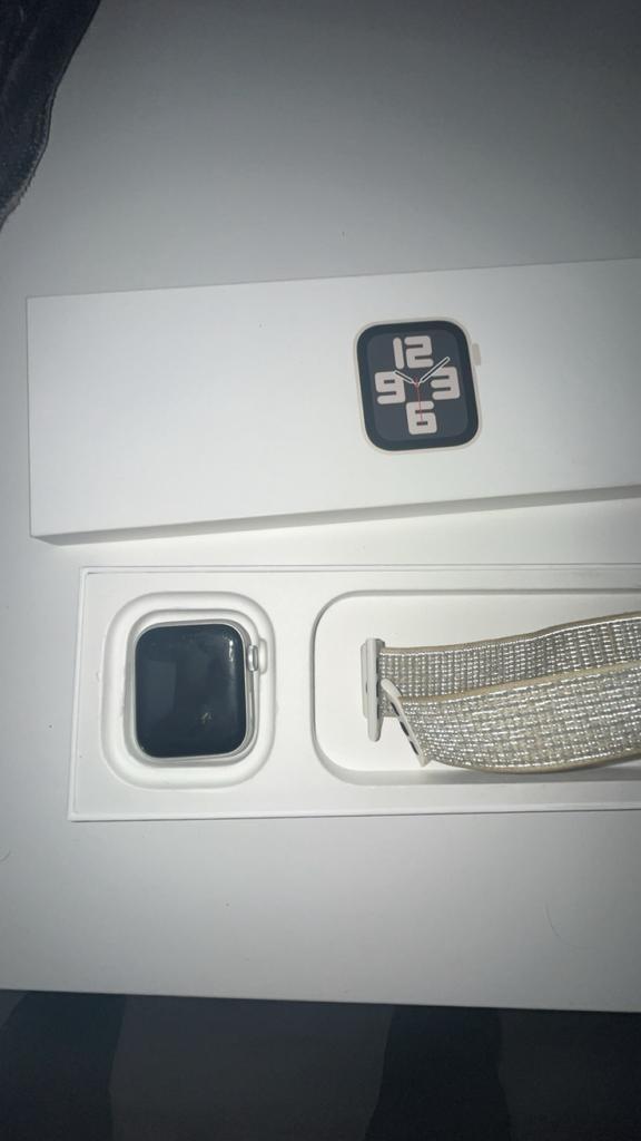 Apple watch, Autos : Pièces & Accessoires, Habitacle & Garnissage, Enlèvement