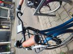 Elektrische damesfiets, hollanderstijl, Fietsen en Brommers, Ophalen, Zo goed als nieuw
