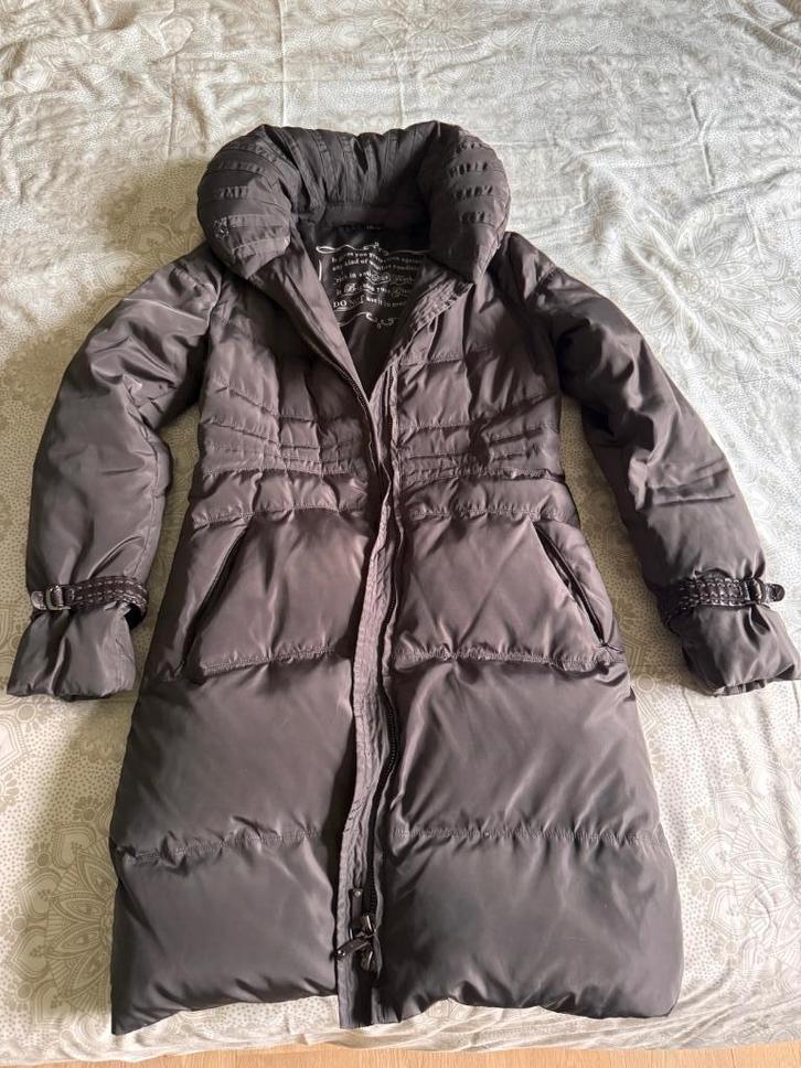 Liu Jo wintermantel dons, Kleding | Dames, Jassen | Winter, Zo goed als nieuw, Maat 38/40 (M), Bruin, Ophalen