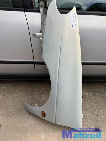 RENAULT MEGANE 1 Station Links voor scherm zijscherm 99-2003 beschikbaar voor biedingen